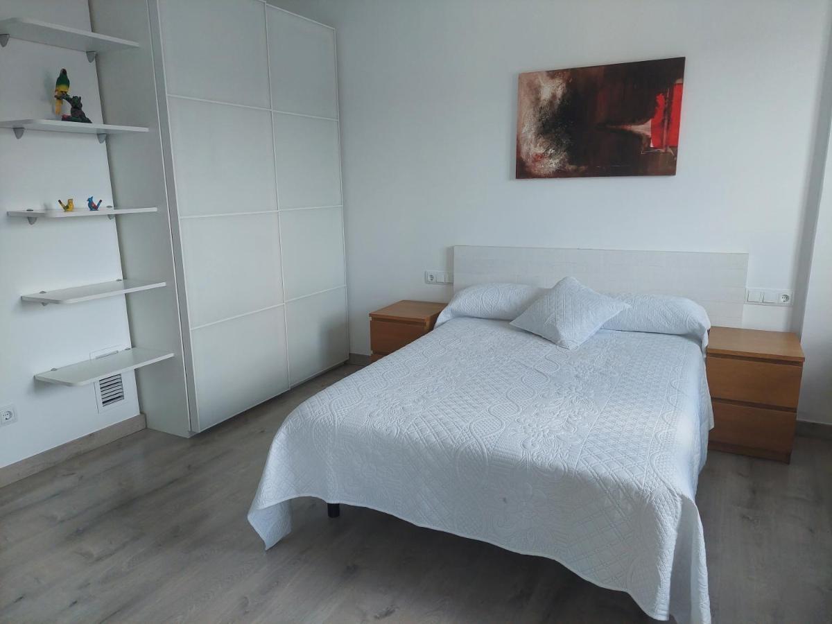 Atic Al Centre De Girona Apartment Ngoại thất bức ảnh